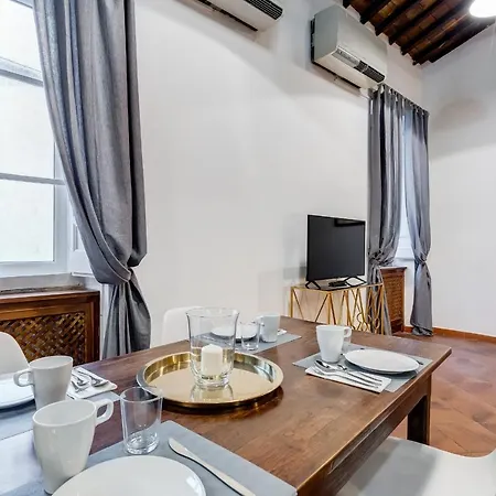 Navona Sweet Apartment *